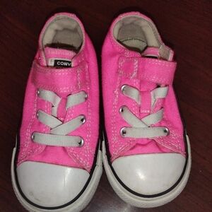 Converse Kids Bright Pink Canvas Hook-and-Loop Sneakers